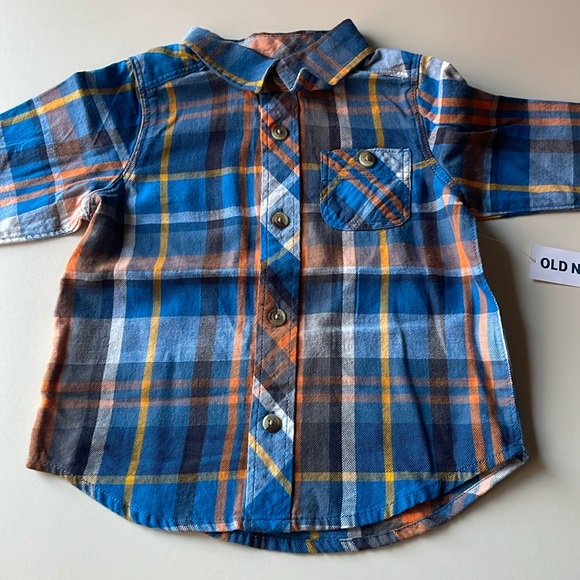Old Navy Kids Long Sleeve Cotton Flannel Top in Orange, Blue & White Plaid - Picture 2 of 6